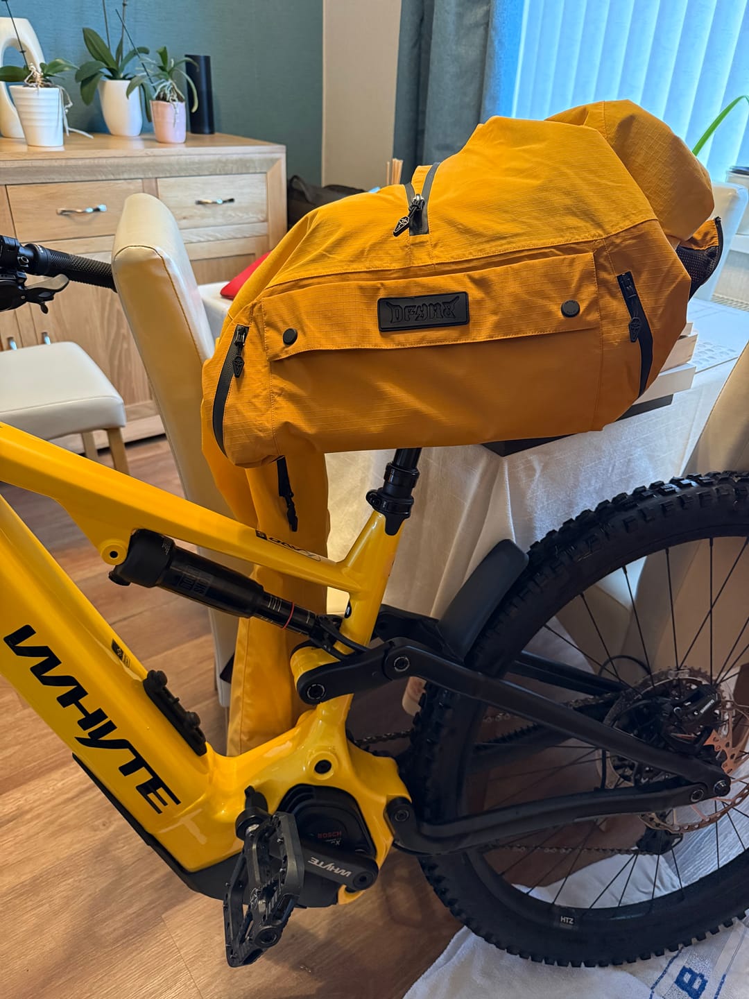 Customer photo review of Ripknot™ | Waterproof Anorak | Radiation Yella