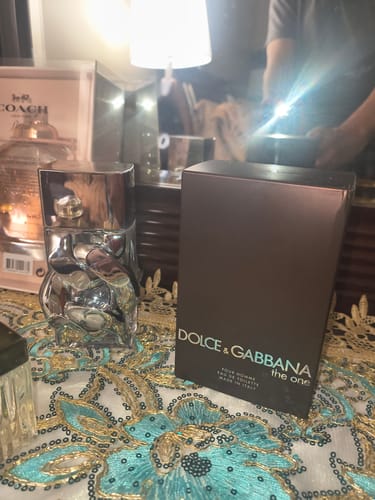 Customer photo review of Dolce & Gabbana The One Eau De Toilette Spray for Men