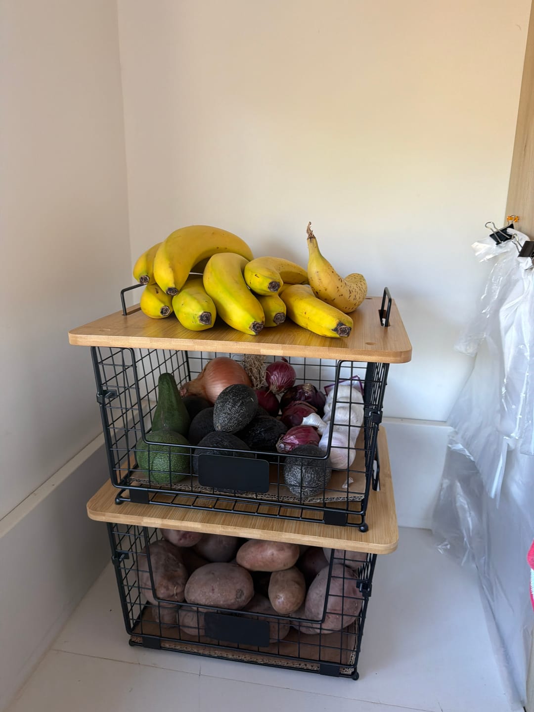 Customer photo review of Set de 2 Cestas Organizador con Tapa de Bambú Almacenamiento para Frutas y Verduras