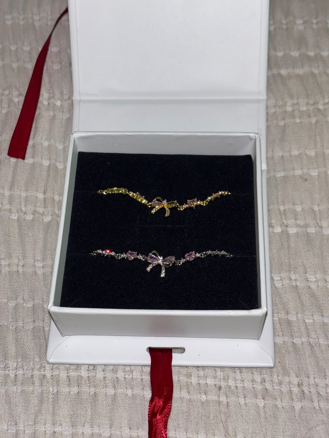 Customer photo review of Bow Bracelet