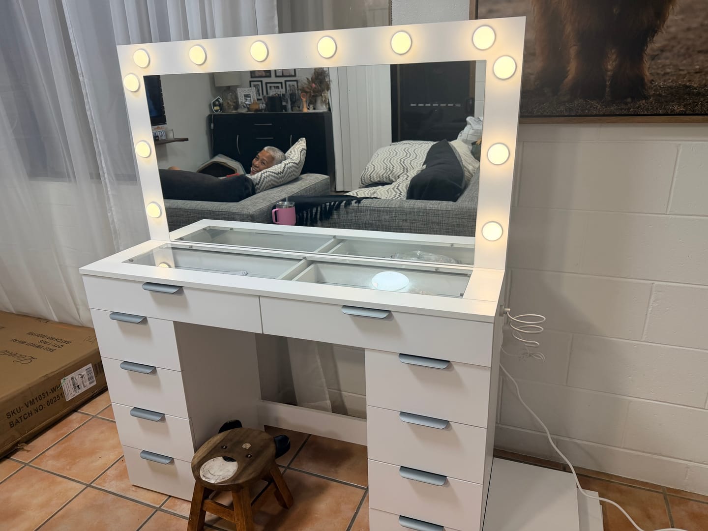Customer photo review of Dressing Table LED Makeup Mirror Stool Set Vanity Desk Cabinet 10 Drawers