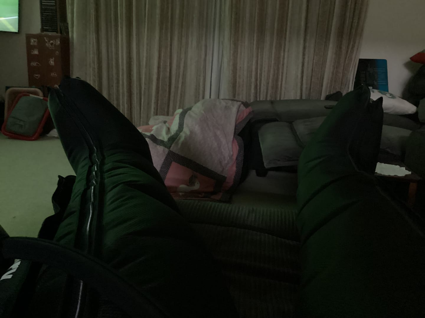Customer photo review of RECHARGEABLE 6 Chamber Compression Boots 3.0