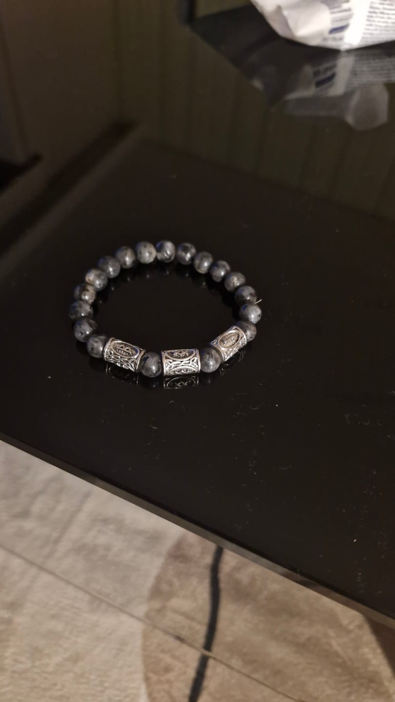 Customer photo review of Wächter der Runen - Naturperlen Armband