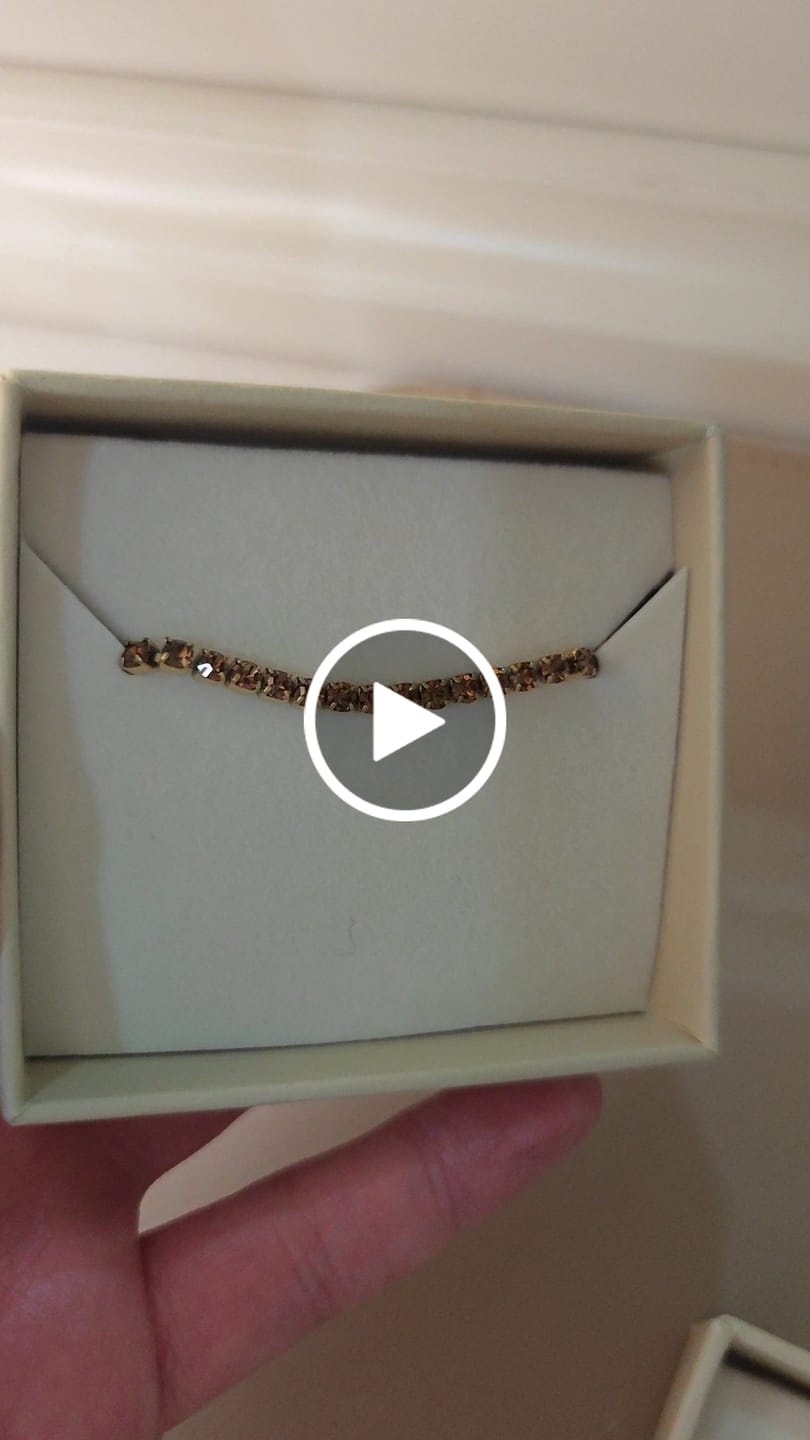 Customer video review of Ava Gold Brown Bracelet