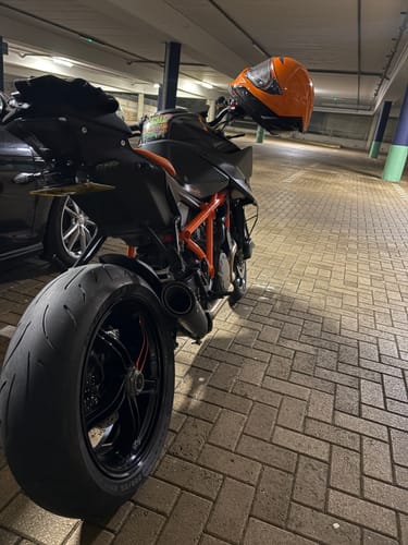 Customer photo review of KTM Superduke 1290