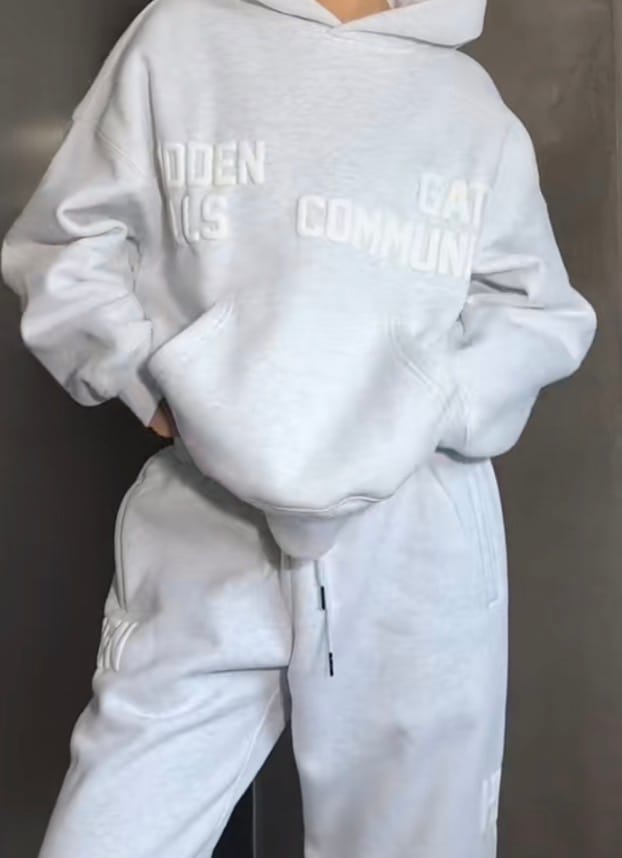 Customer photo review of GATED COMMUNITY STRAIGHT LEG SWEATPANTS LIGHT GREY