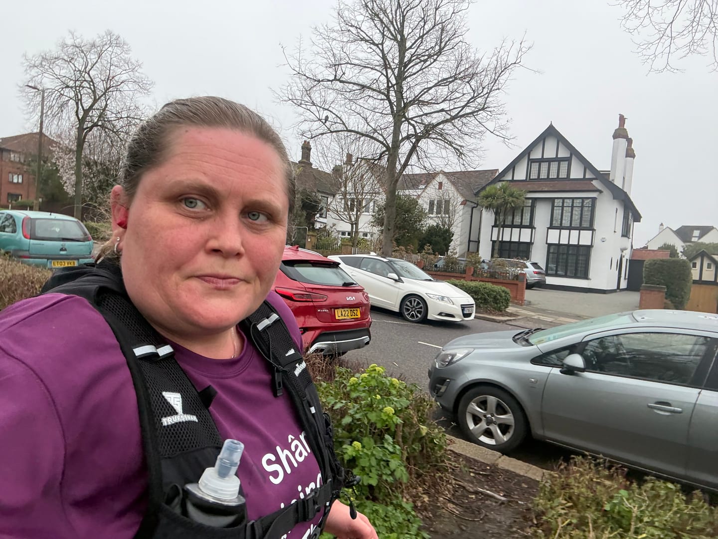 Customer photo review of Sensu Vest With Bladder 1.5L & 2x Soft Flask 500ml- Black