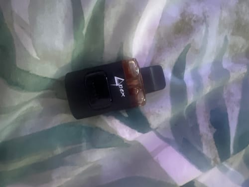 Customer photo review of Dual Chamber Disposable Vape 6G. Delta 9 - Sour Diesel - Wedding Cake