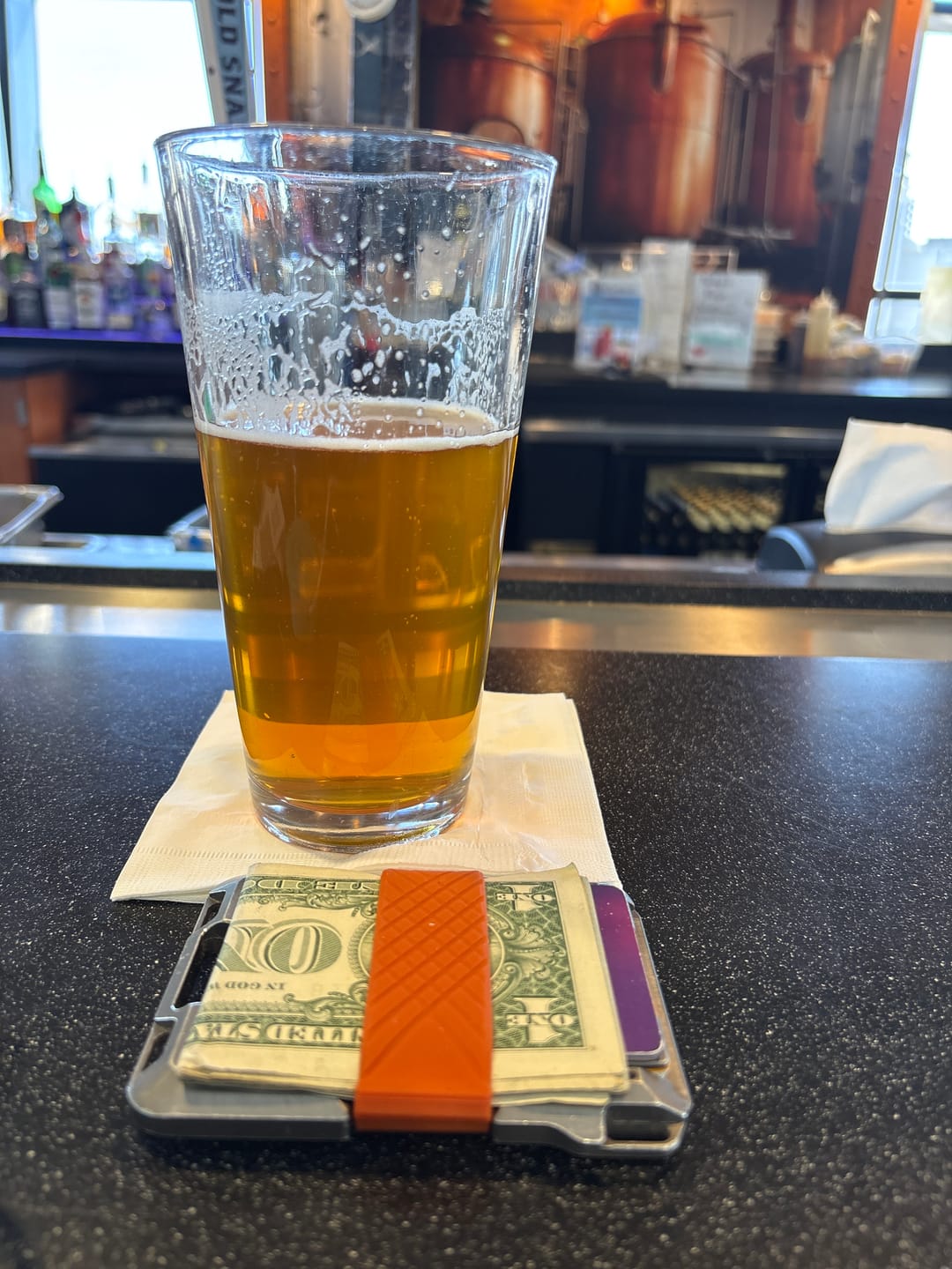 Customer photo review of VERTICAL WALLET BANDS (M-Series, S1 Stealth Wallet and MC01 Money Clip)
