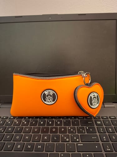 Customer photo review of Portafoglio (Orange)