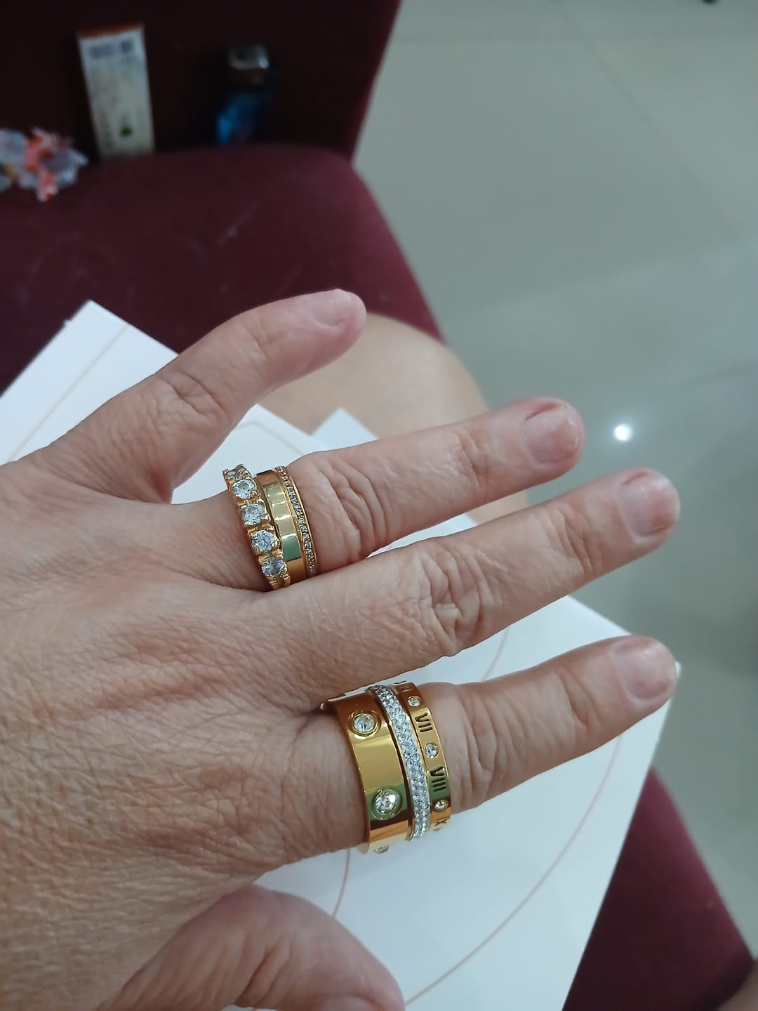 Customer photo review of Anel Triplo Glamour Banhado em Ouro 18k
