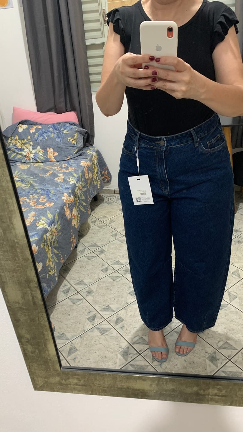 Customer photo review of Calça Jeans Balloon Baobá Azul Escuro