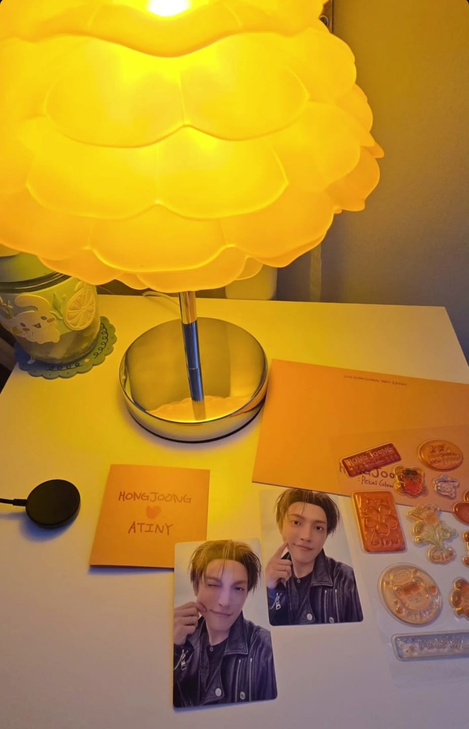 Customer photo review of ATEEZ - HONGJOONG : PETAL GLOW