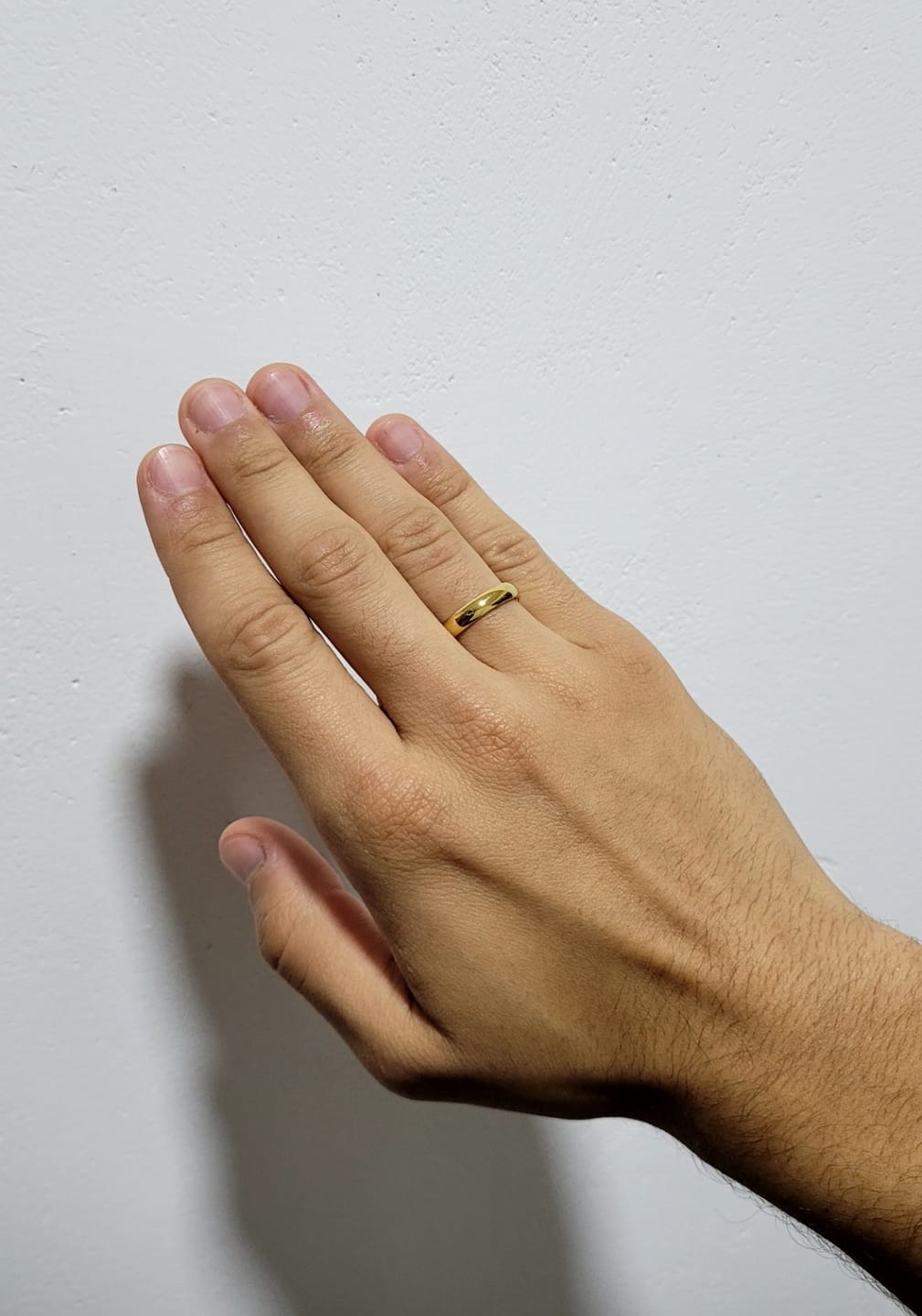 Customer photo review of Aliança Clássica Banhada em Ouro 18k