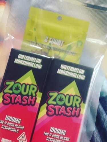 Customer photo review of THCP Watermelon Marshmallow Vape