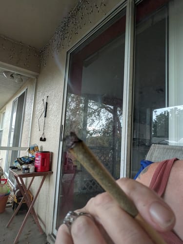 Customer photo review of Zour Stash Berry Blast HashHole