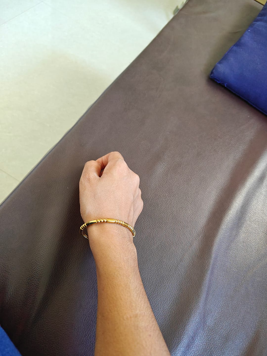 Customer photo review of Golden Stream Bangle Bracelet