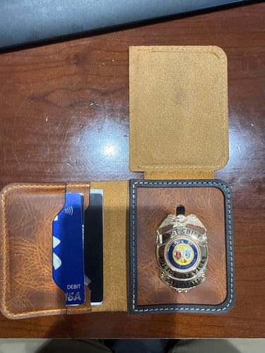 Customer photo review of Minimalist Badge Wallet - Chestnut Brown