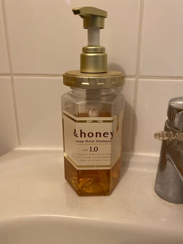 Customer photo review of ViCREA - Shampooing &honey hydratant au Miel - 440ml