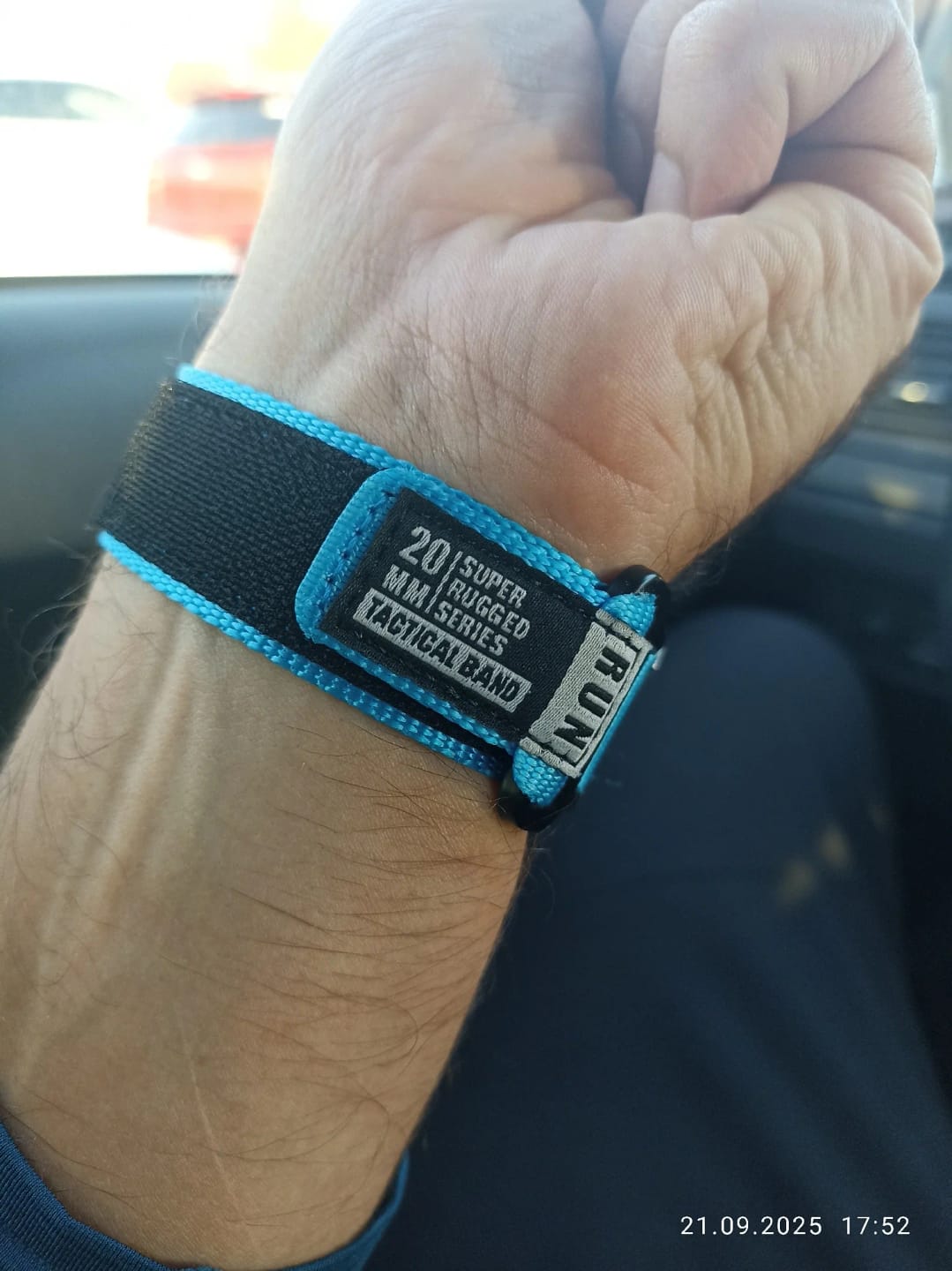 Customer photo review of COROS Nylon Watch Band Replacement Strap for Smartwatch Universal Fit