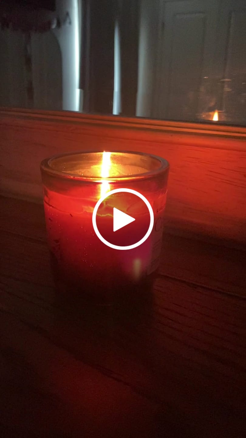 Customer video review of Cardigan Candle