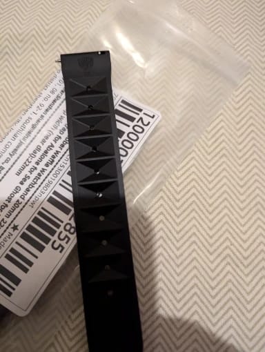 Customer photo review of COROS Watch Band Tropical FKM Strap Replacement Unisex