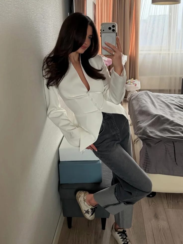Customer photo review of Tanya Structured Shoulder Cinched Blazer