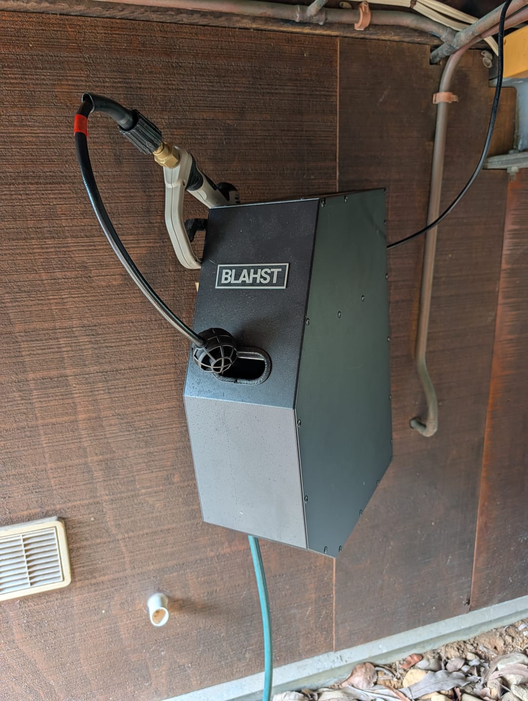 Customer photo review of R18 Wall-Mounted Pressure Washer