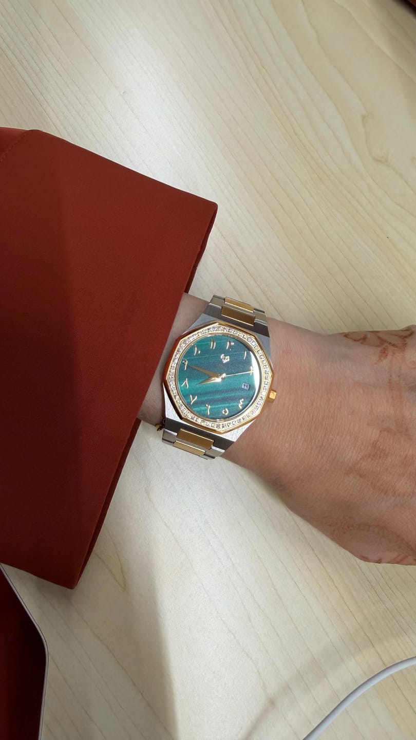 Customer photo review of Marquise (Malachite Green) – Full Steel, Japanese Movement, Waterproof, Gold Plated