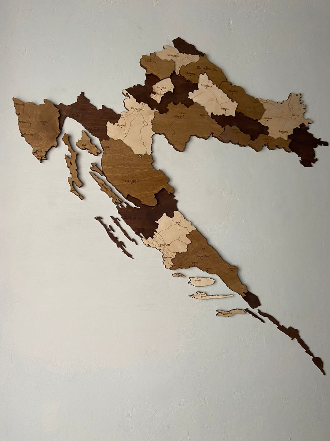 Customer photo review of 🇭🇷 Croatia 3D Wooden Map