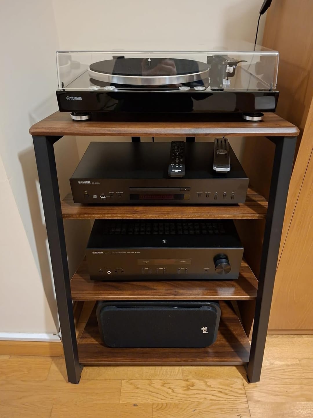 Customer photo review of Eiffel AS07 Record Player Stand