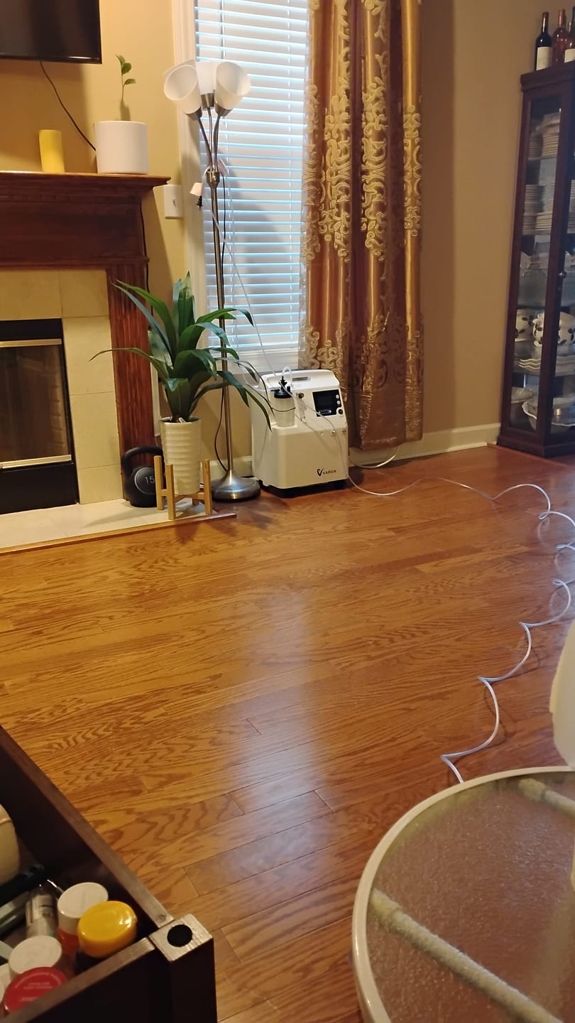 Customer photo review of VARON 5L Premium Home Oxygen Concentrator Serene 5
