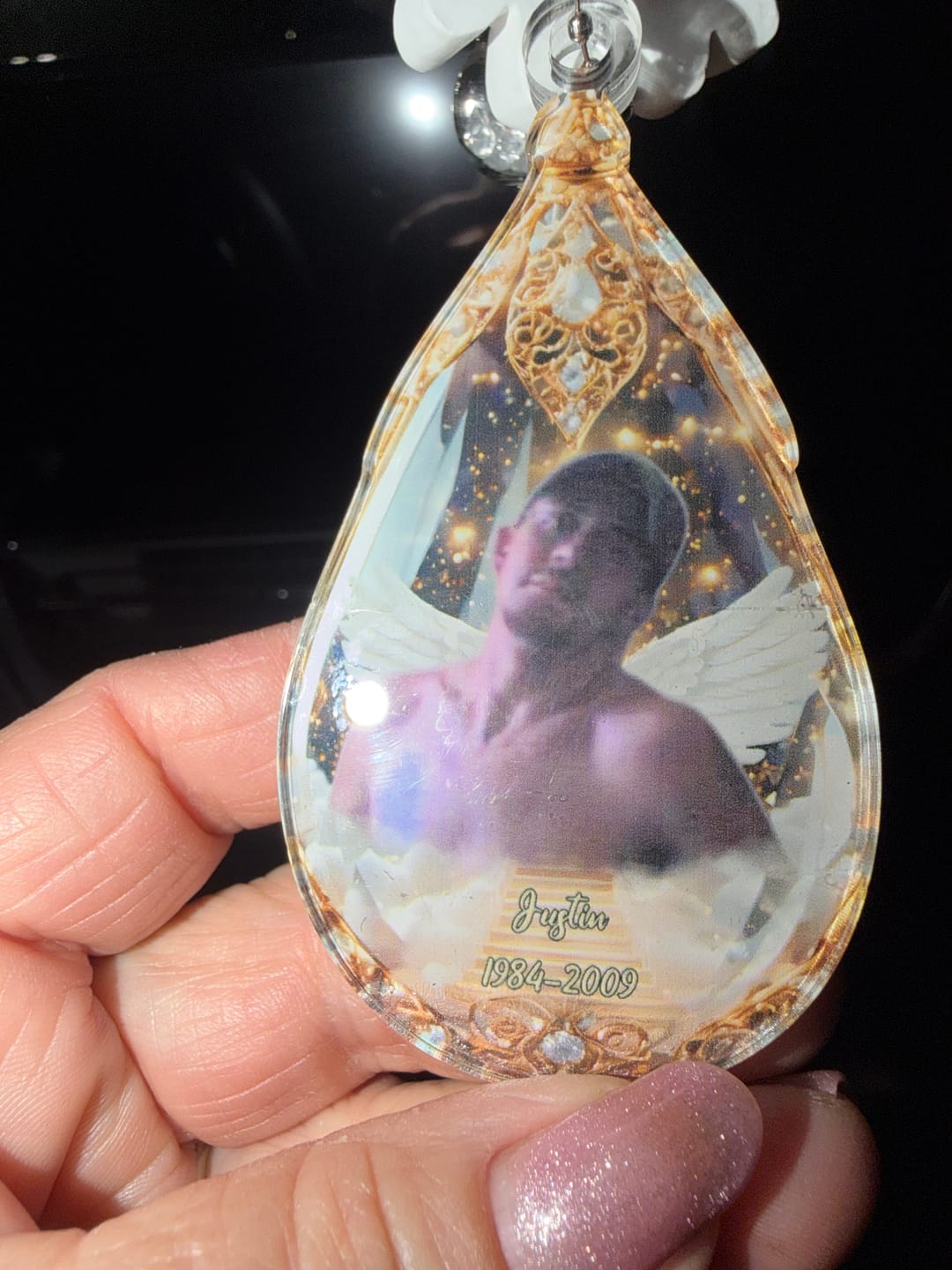 Customer photo review of Custom Photo Car Ornament - Personalized Memorial Sympathy Gifts For Loss Of Mom, Dad