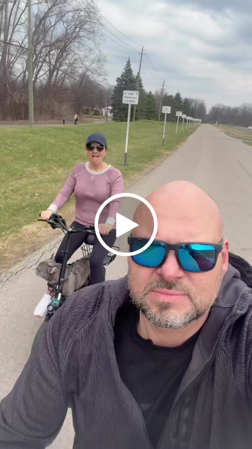 Customer video review of Gyroor 1000W Foldable Electric Scooter – Seat, Dual Baskets, Long Range