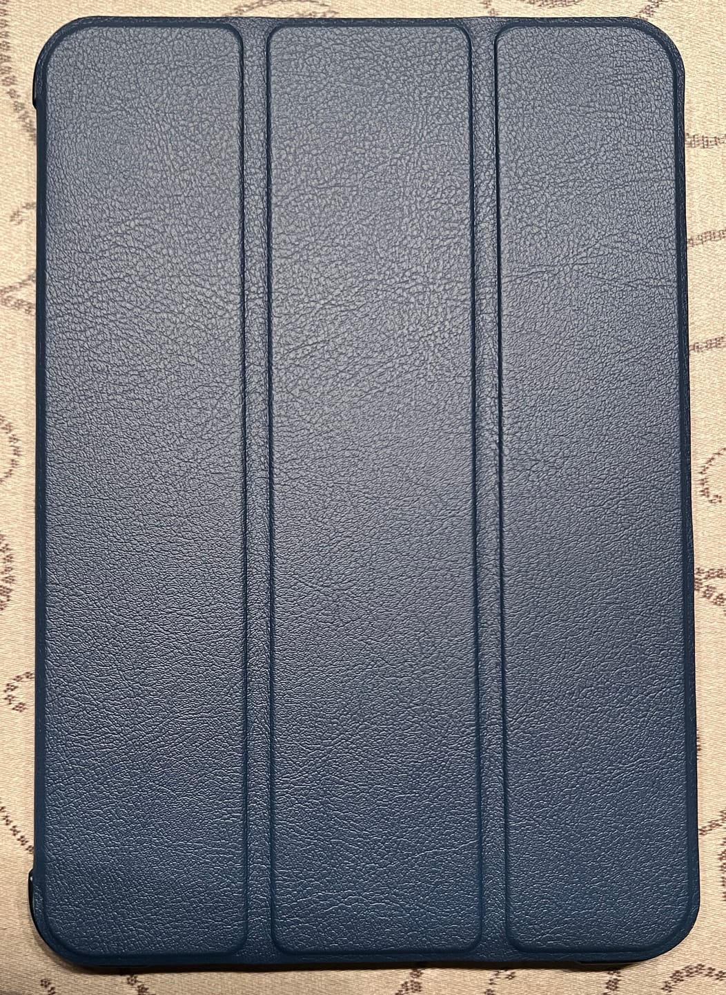Customer photo review of iPad Mini 6 / 7 - Tri-fold Smart Case