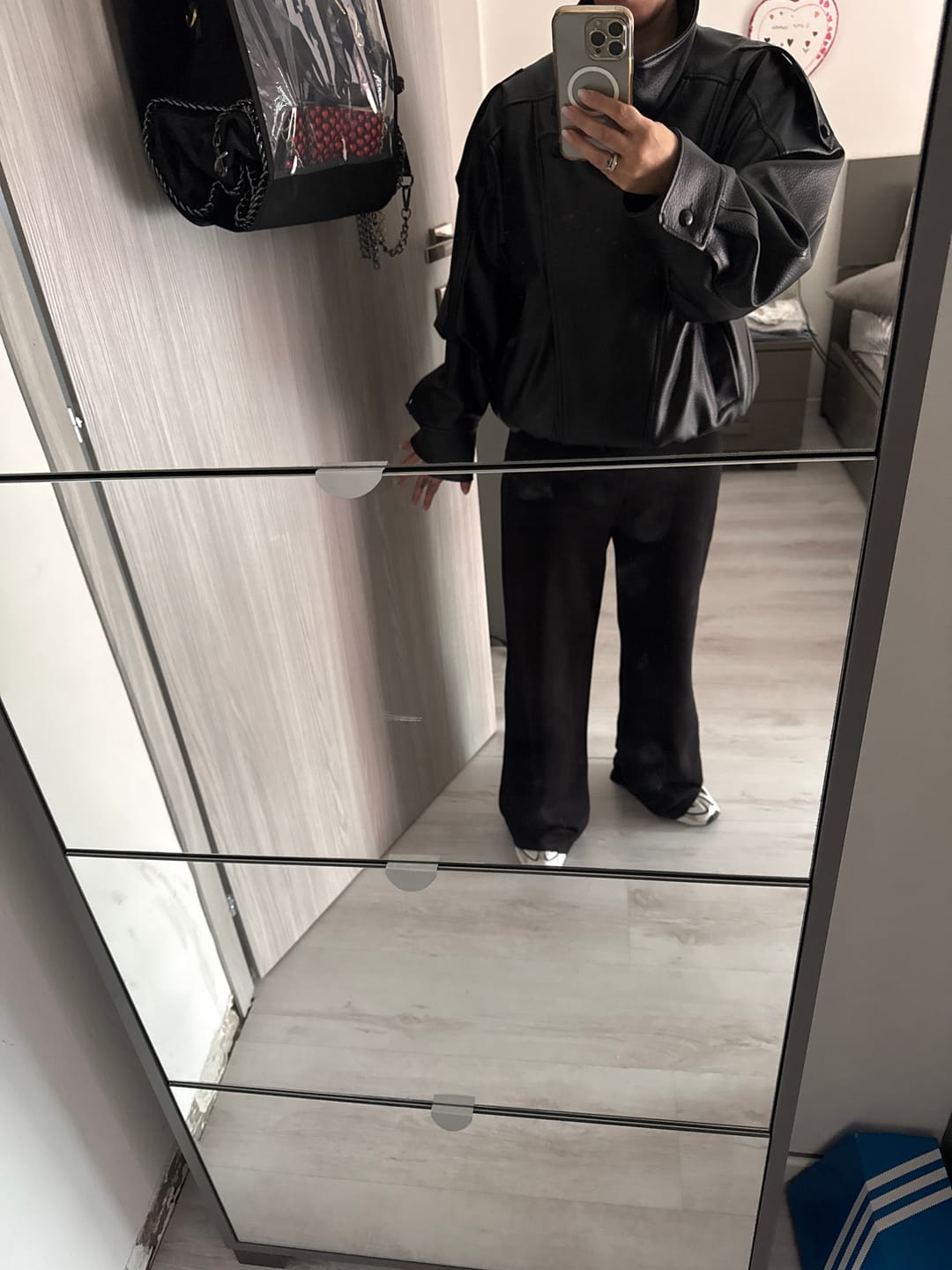 Customer photo review of Bomber Ecopelle nero