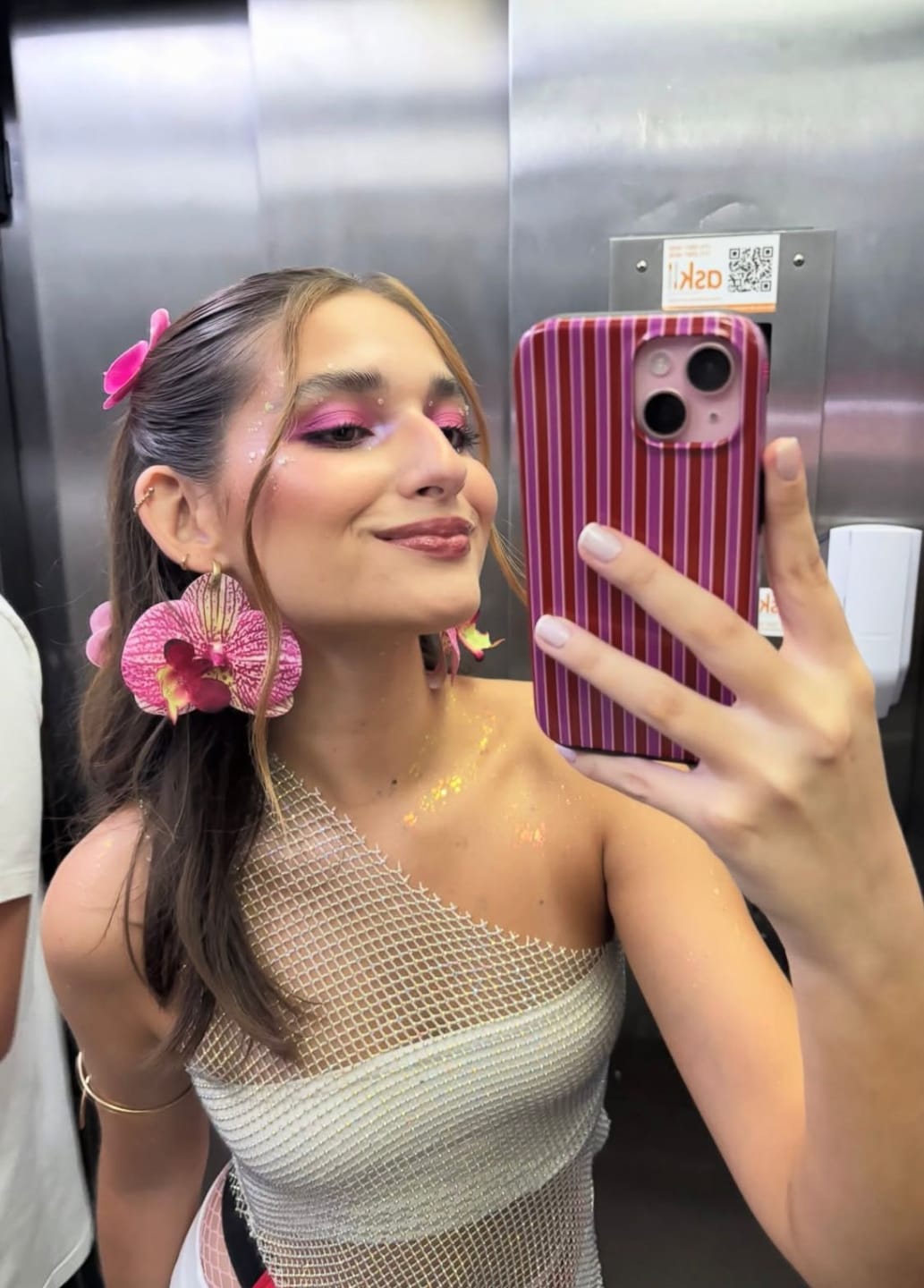 Customer photo review of Way Too Cool