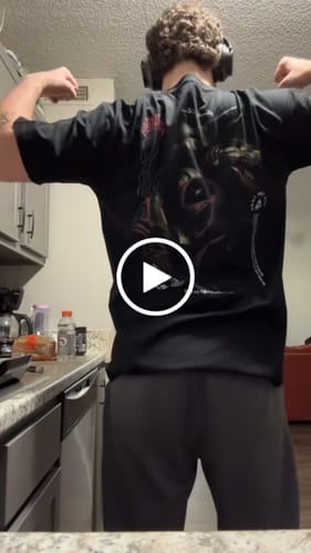Customer video review of Shipping Protection