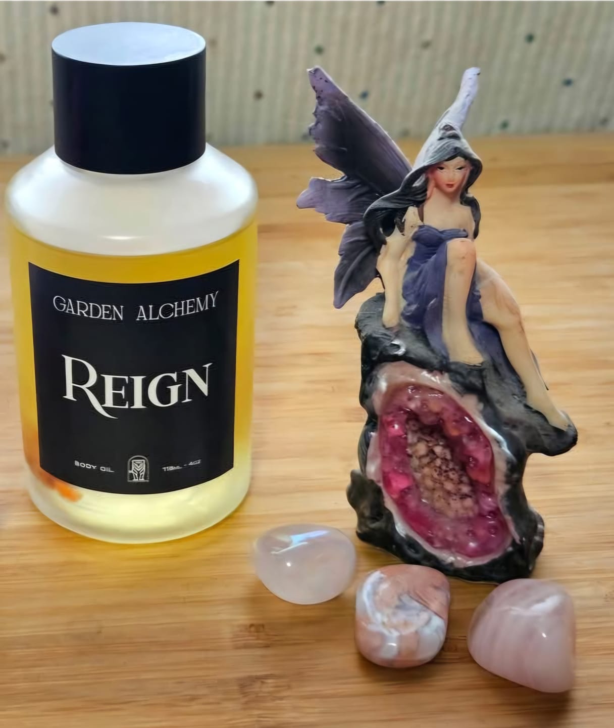 Customer photo review of REIGN BODY OIL