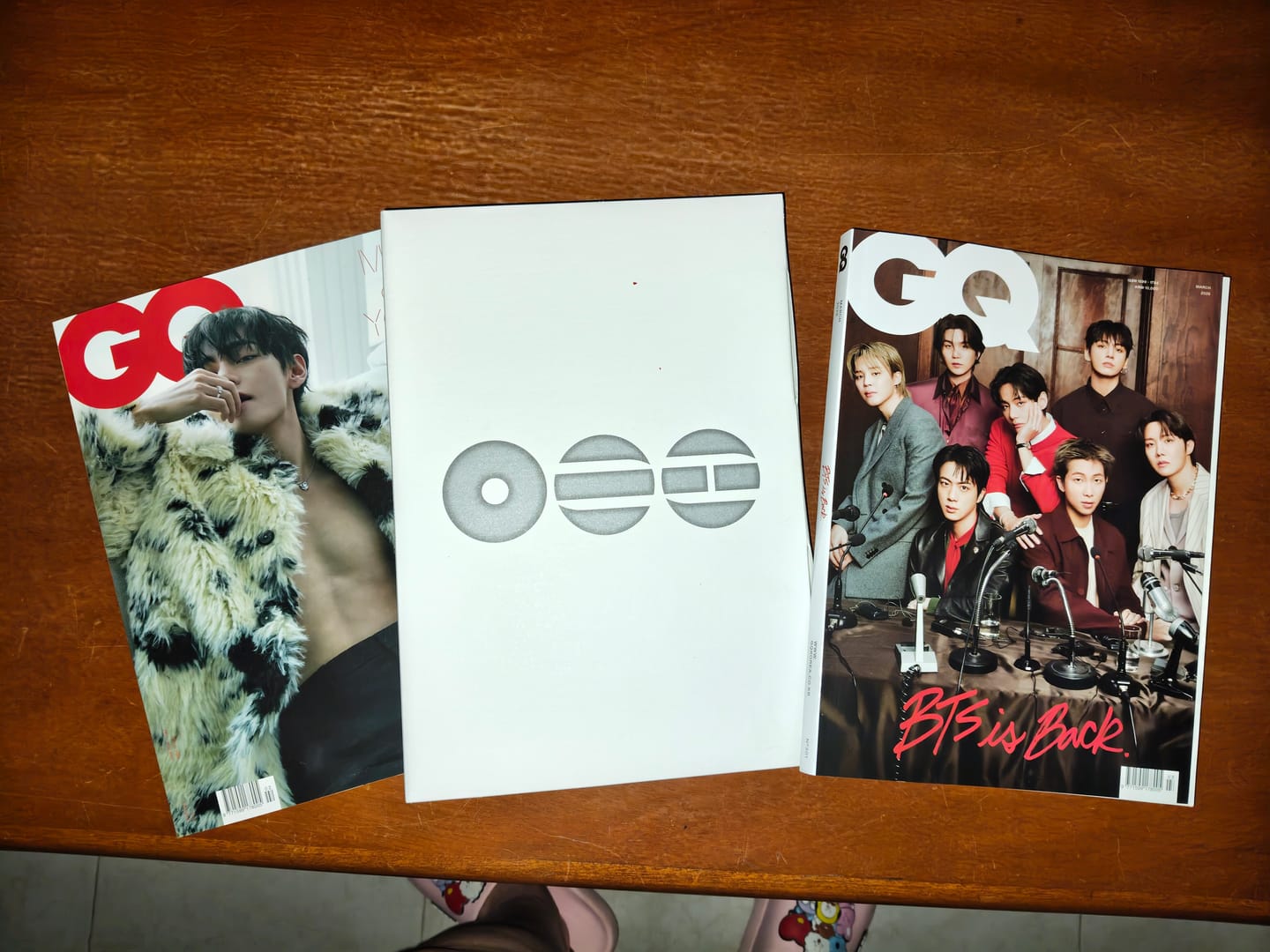 Customer photo review of BTS - ARIRANG 5TH ALBUM LIVING LEGEND VER
