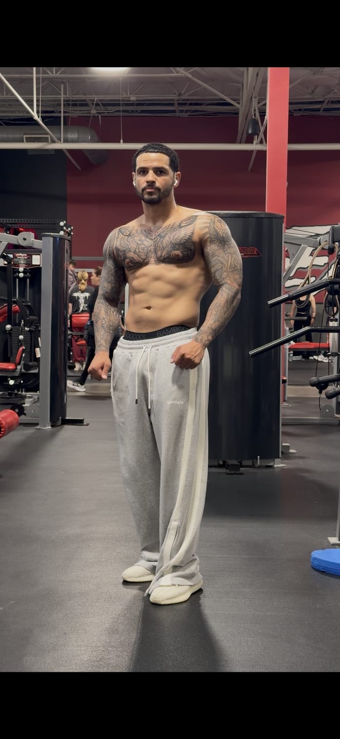 Customer photo review of 2146 - Classic Stripe Sweats
