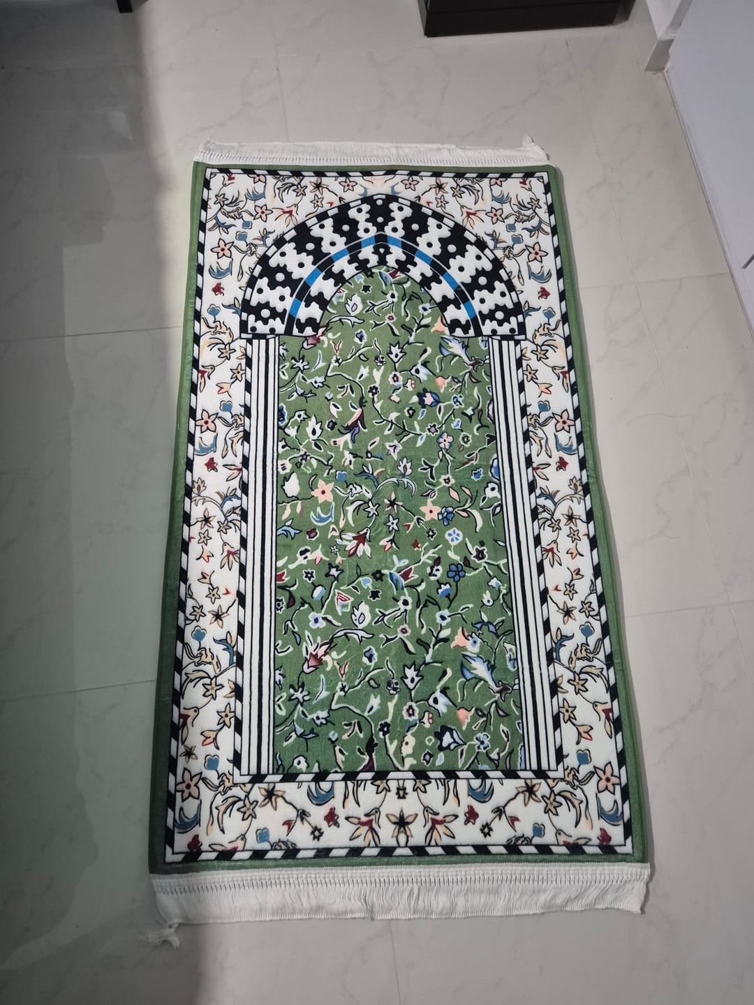 Customer photo review of Minbar Al Rawda Padded Prayer Mat
