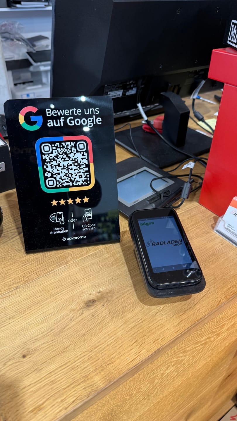 Customer photo review of Google Bewertung Aufsteller mit NFC & QR