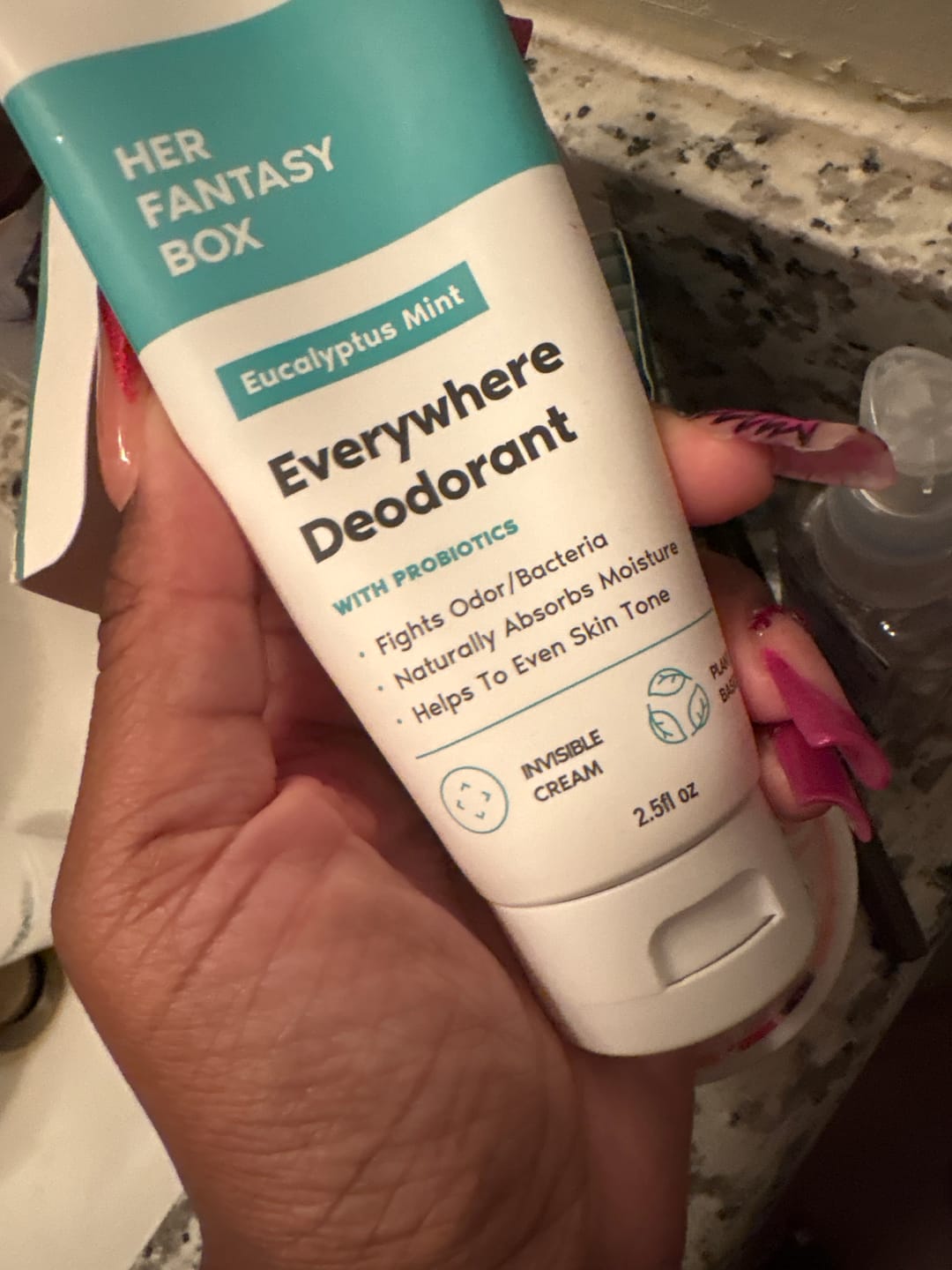 Customer photo review of Everywhere Deodorant (Minty Fresh) - Long Lasting Odor Block