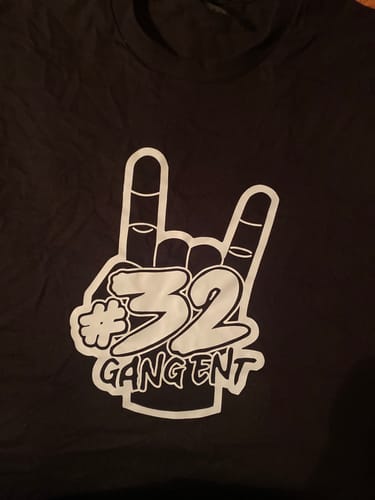 Customer photo review of 32 GANG BUDGET TEE