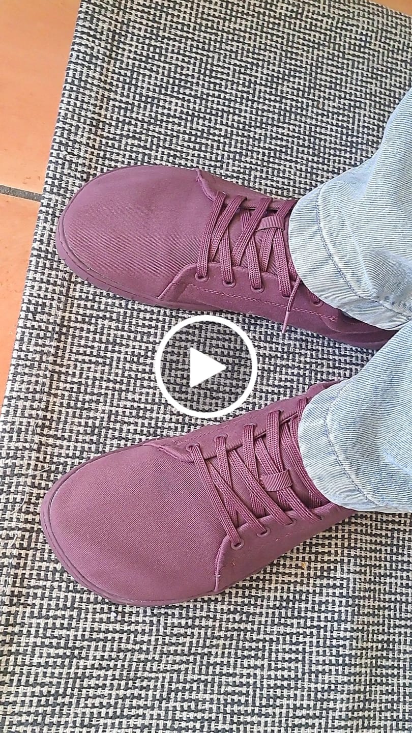 Customer video review of Vaistoa Rento 2 | Canvas Barefoot Sneakers