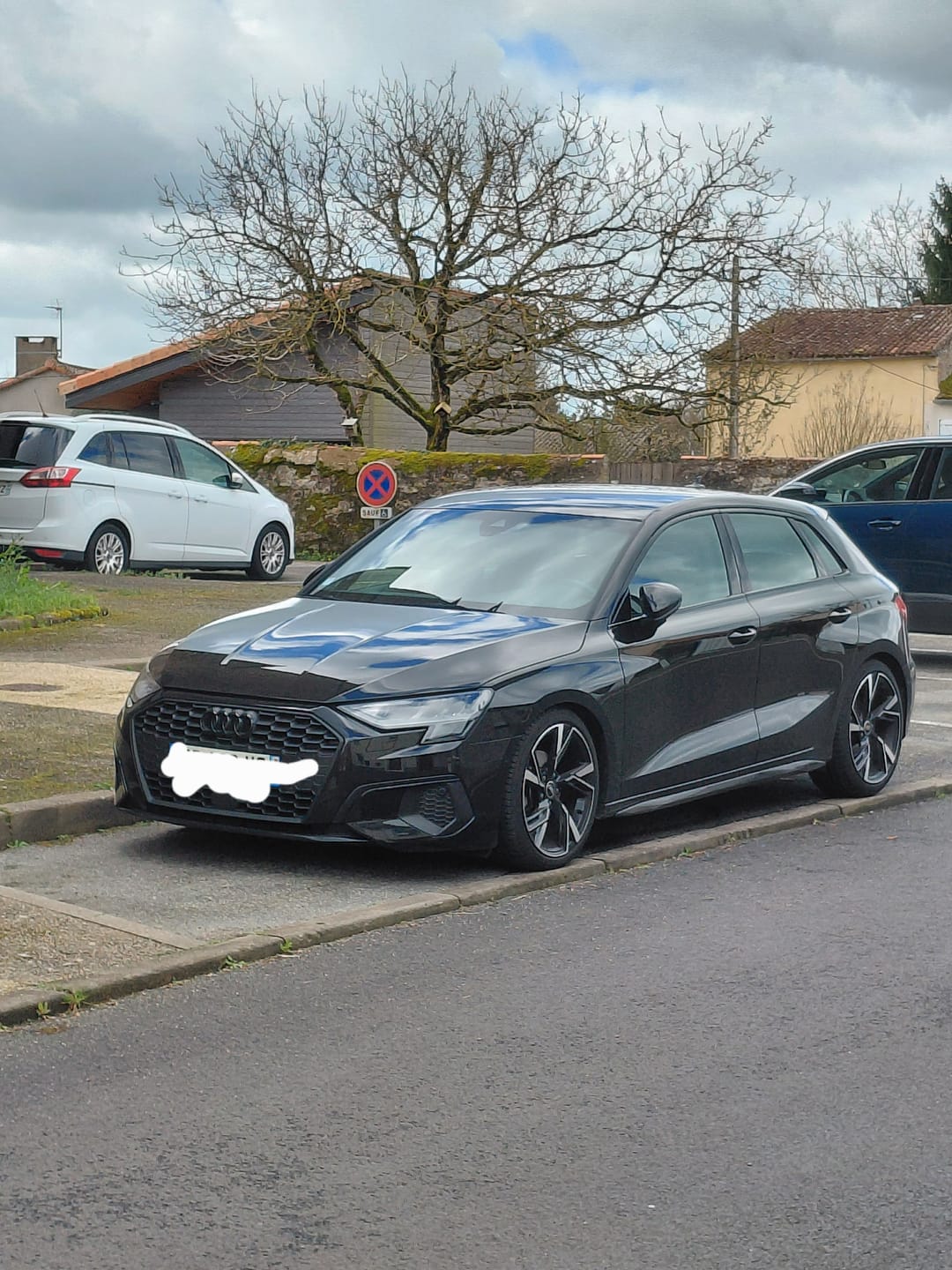 Customer photo review of Logo / Badge Audi Noir Avant / Arrière