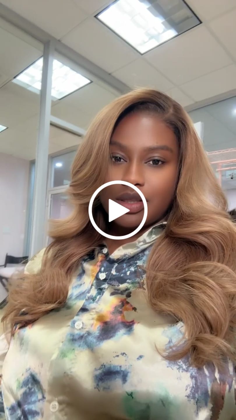 Customer video review of Designer Juliette - Velvet - Medium - 5x5 HD