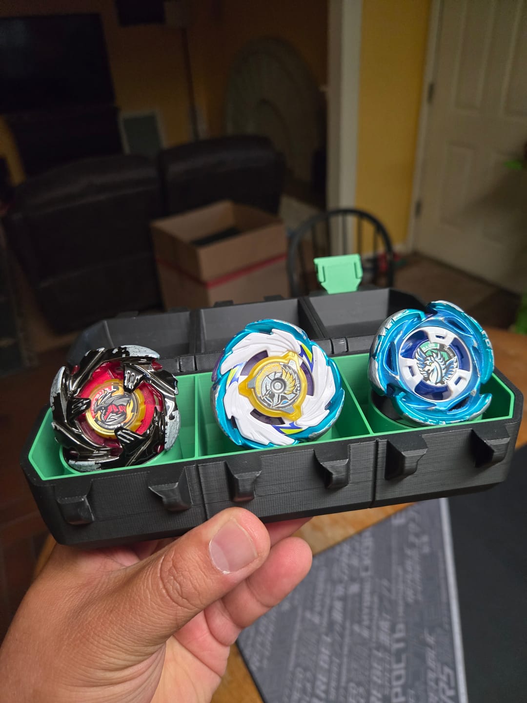 Customer photo review of Takara Tomy Beyblade X CX-07 Starter PegasusBlast ATr