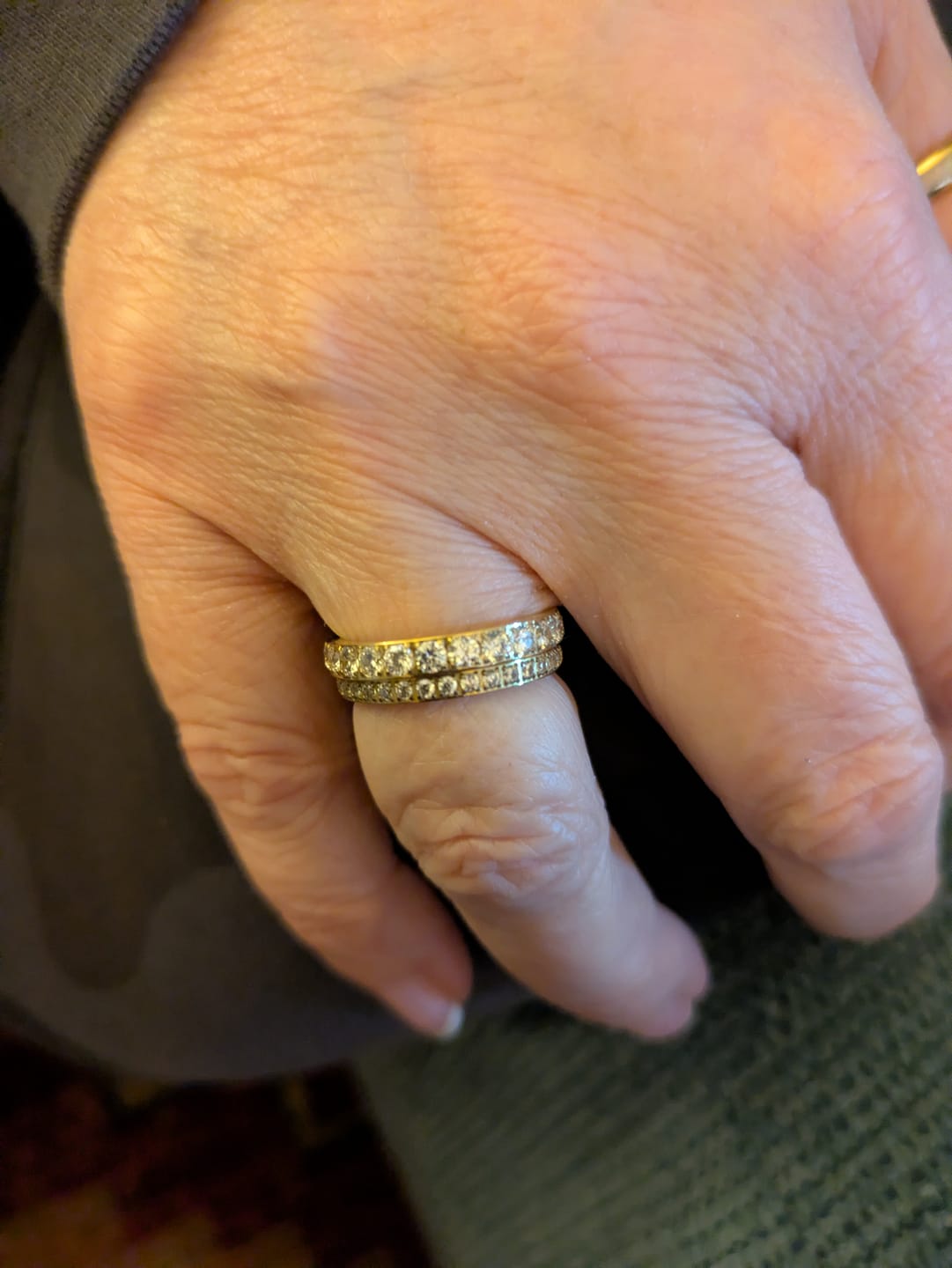 Customer photo review of Gold 3mm Full Glitz Ring